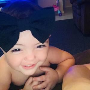 Meet your Posher, Dakota